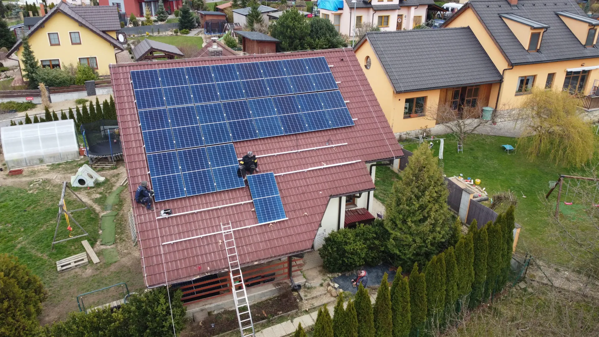FVE na rodinném domě v Chocni – 11,5 kWp – fotografie 1